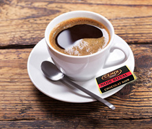Petit chocolat noir Royal CEMOI accompagnement café mini chocolat noir est  parfait à déguster avec un café ou un thé